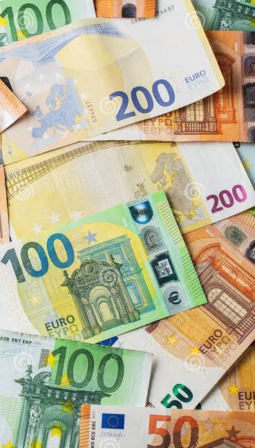 Pålidelig og sikker lånetilbud E-mail: suzanne.riviere45@gmail.com Hej, jeg arbejder i banksektoren, og vi tilbyder lån i hele Europa til lave renter på 3%. Vi tilbyder lån fra €4.000 til €3.000.000. 